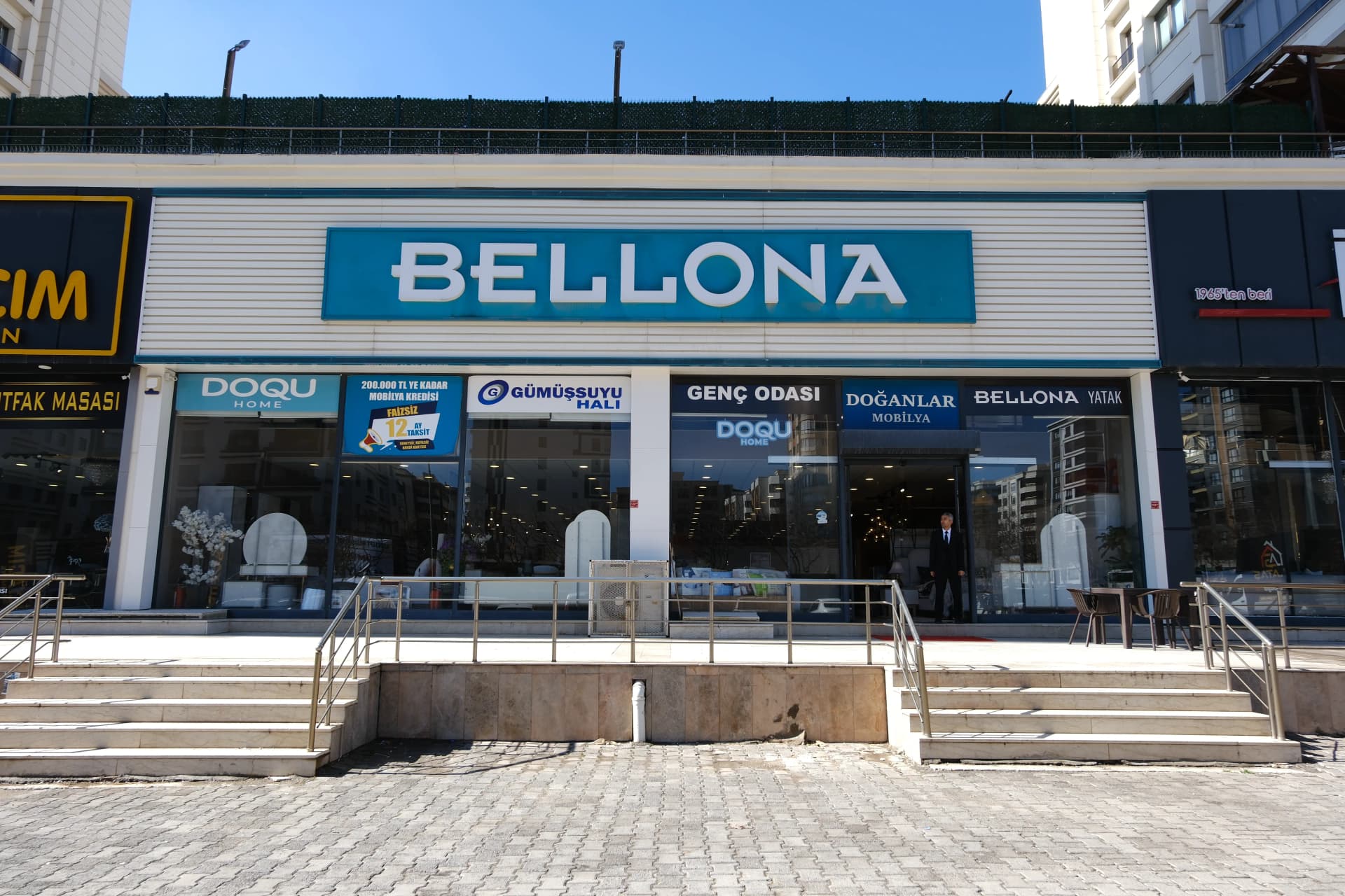 Bellona Doğanlar Mağaza İçi